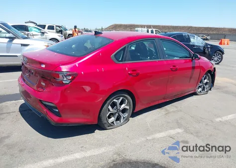 2021 Kia Forte Lxs из США, поврежденный, VIN 3KPF24AD0ME330652